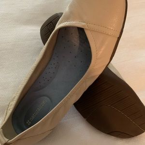Naturalizer shoes